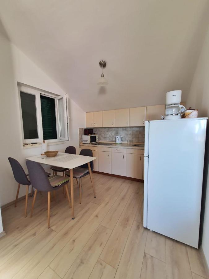 Apartmani Latin يزيرا المظهر الخارجي الصورة